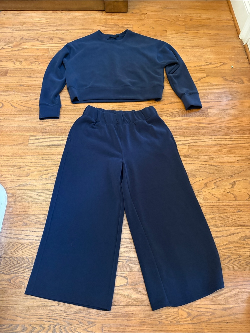 Women's Navy Wide-Leg Pull-On Pants Top - Versatile Comfort